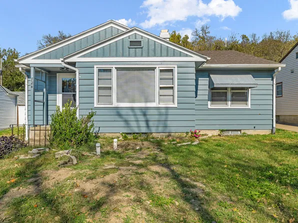 724 Ratone St, Manhattan, KS 66502