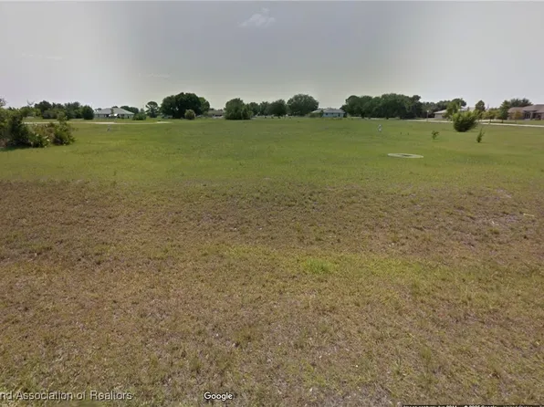 808 Alpine Ter, Sebring, FL 33876