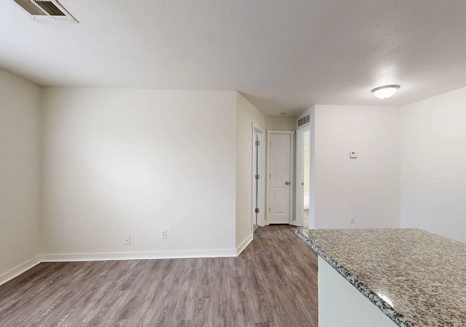 Bennett Ridge Apartments — Photo 3