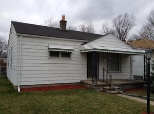 27305 Brettonwoods St, Madison Heights, MI