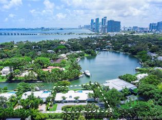 4765 Lake Rd, Miami, FL 33137