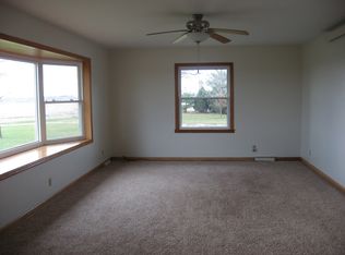 1793 Austin Rd, Marion, IA 52302