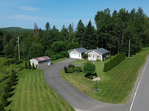 82 W West Ridge Road Road, Mars Hill, ME 04758