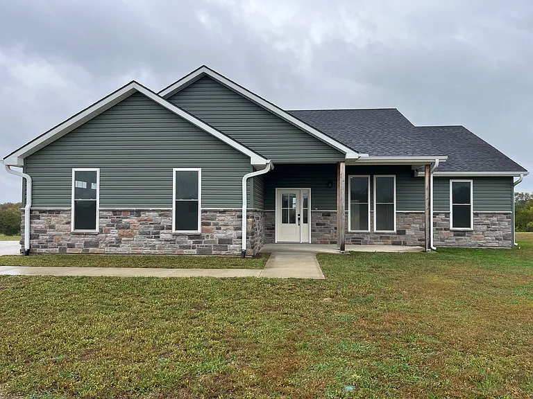 280 SW Business Highway 13 Hwy — Photo 1