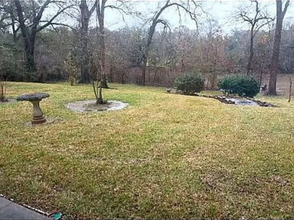 319 Beverly Dr, Lafayette, LA 70503