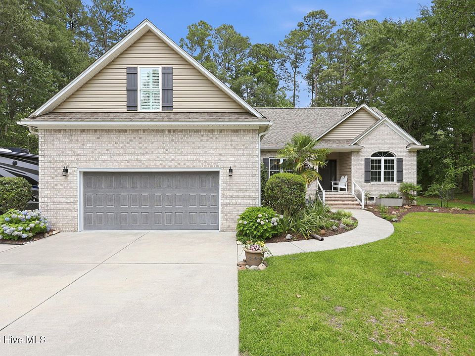 1st image of 3104 Peppercorn Road