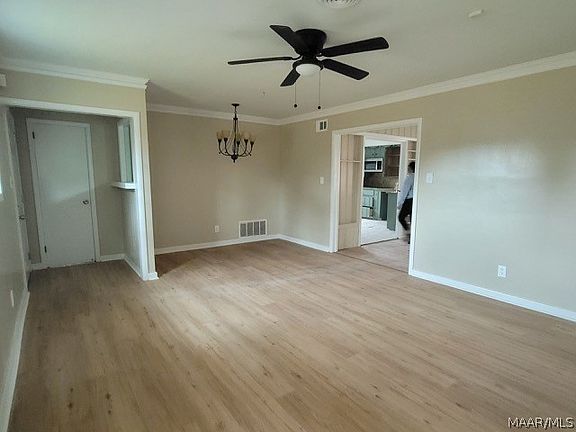 2nd image of 2603 Fairmont Rd