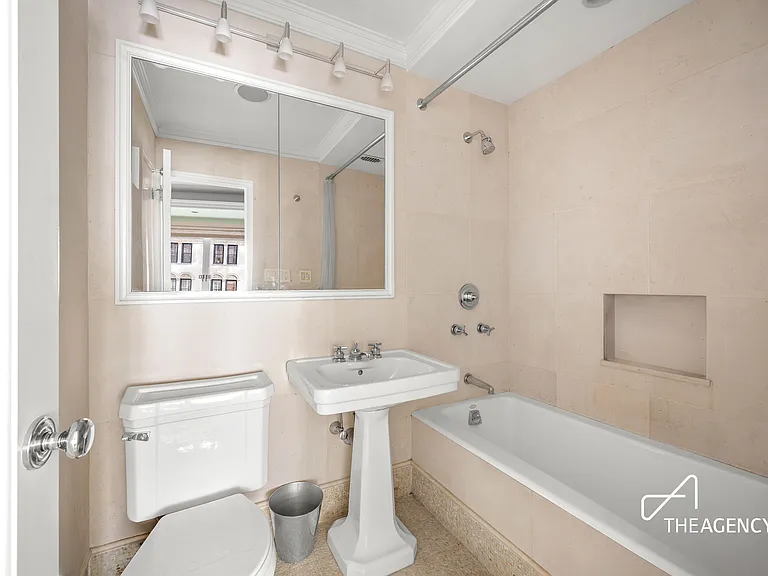 605 Park Ave #15DE — Photo 20