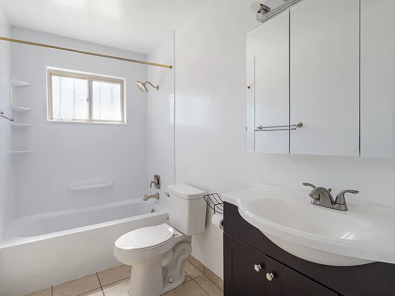 2812 San Pedro Dr NE — Photo 12