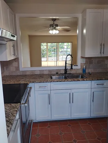 5011 W Oakland Park Blvd Photo 1