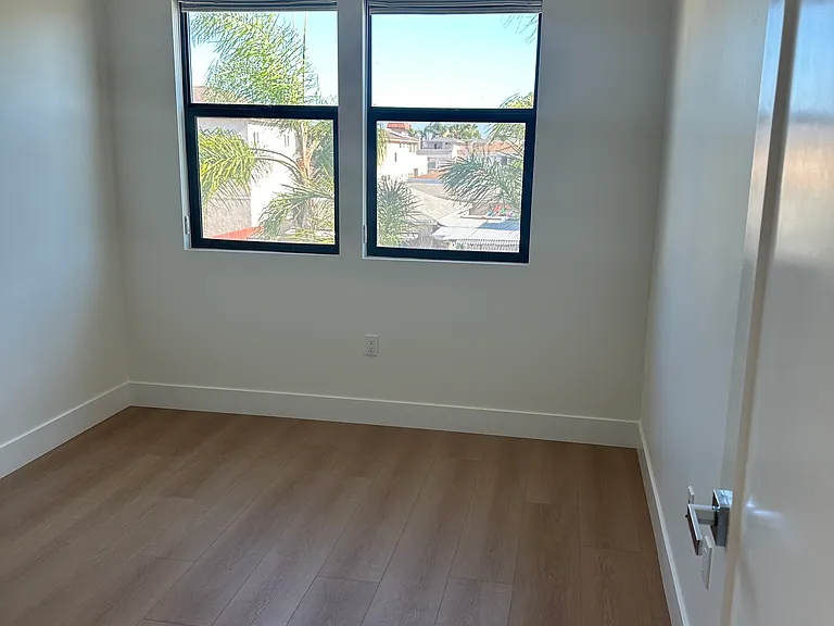 1323 Reed Ave #1325 — Photo 2