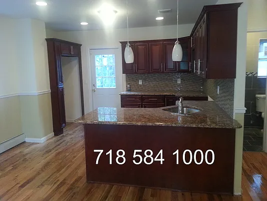 Sold by United Developers LLC | media 4