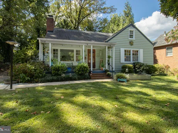 11706 College View Dr, Silver Spring, MD 20902