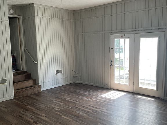 5th image of 103 Greenwing Ct