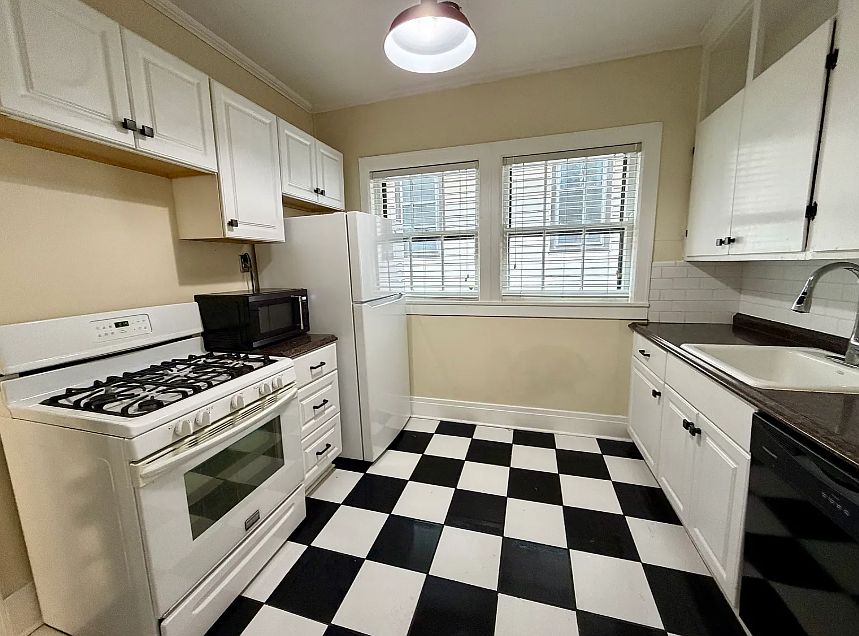 1st image of 125 Elmwood Ave #A