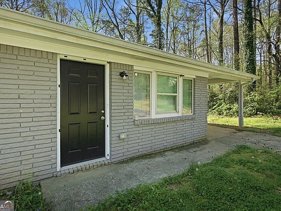 3rd image of 2536 Butner Rd SW