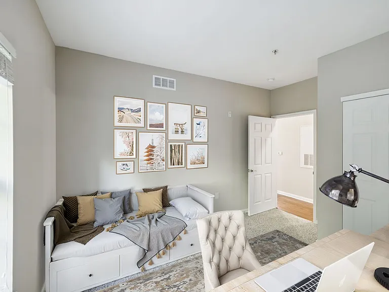 The Evergreen - 2 Bed / 1 Bath - 1,089-1,105 Sq.Ft.