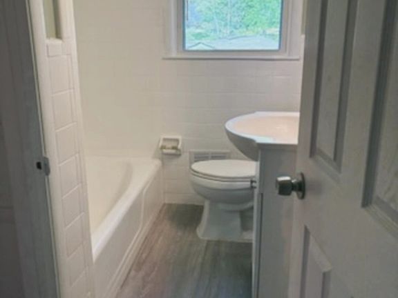 2nd image of 2385 Jones Rd NW