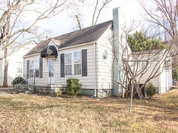 2nd image of 4032 Walker Blvd