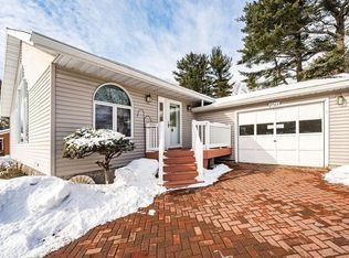 2761 Harvey St, Duluth, MN 55811