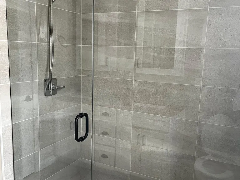 300 Turner Ct — Photo 32
