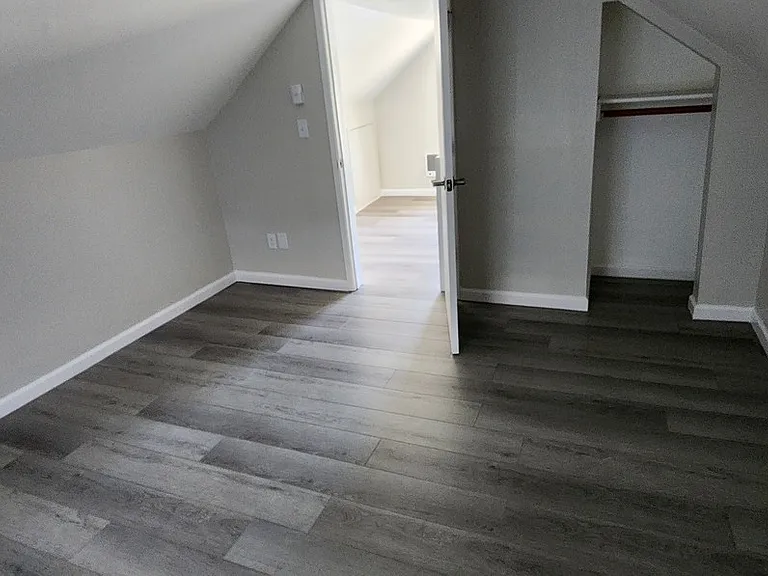 1902 Baker Ave — Photo 28