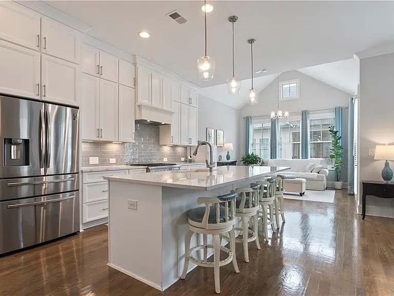 1135 Cordia Ave NW — Photo 16