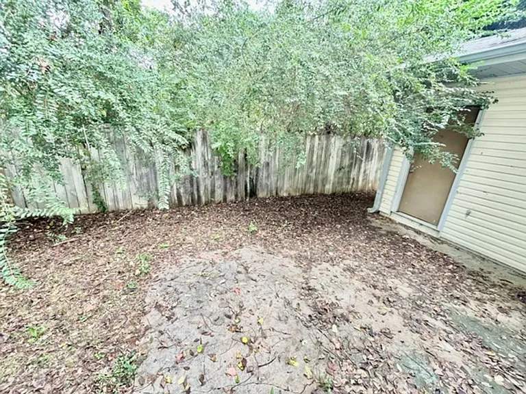 4304 Chalet Cir NW — Photo 15