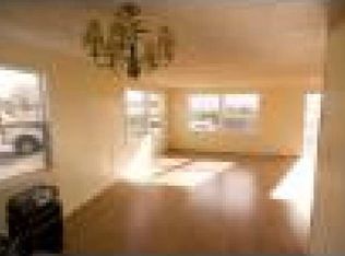 30 W Romero Rd, Ranchos De Taos, NM 87557