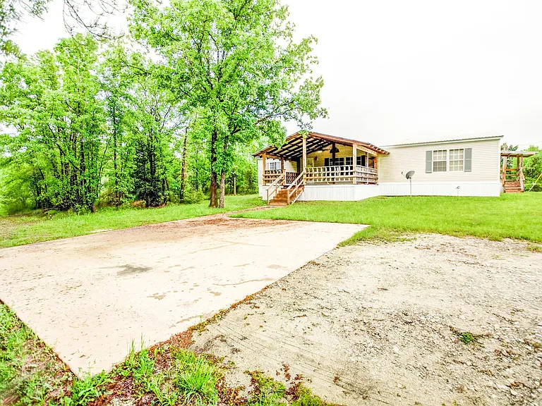 37A Riverside Ln — Photo 17
