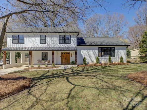 1225 Braeburn Rd, Charlotte, NC 28211