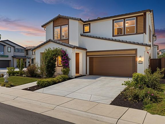 3rd image of 10090 Swordfish Cir