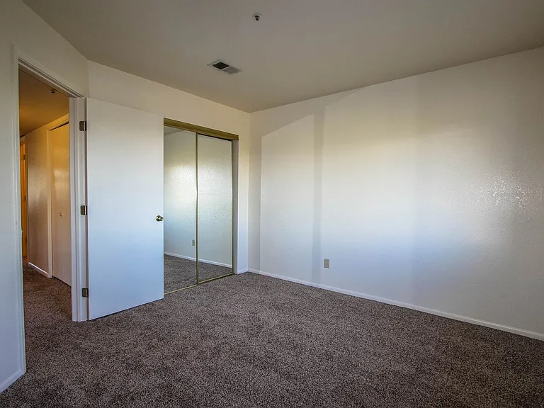 240 S McCormick St — Photo 13