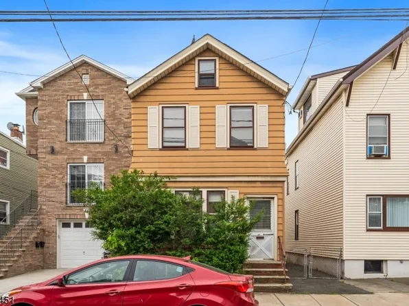 421 Central Avenue, Harrison, NJ 07029