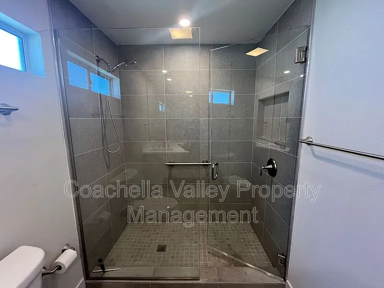 835 S Nueva Vista Dr — Photo 8