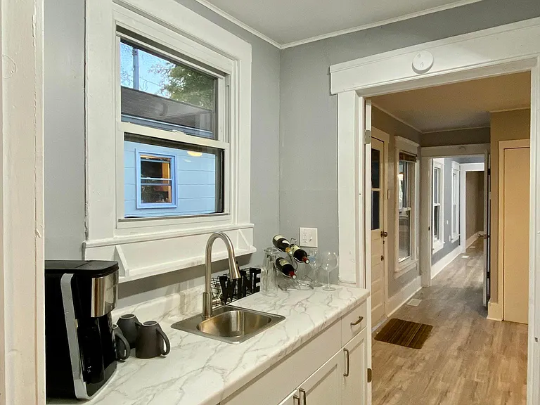 2059 May Ave — Photo 24