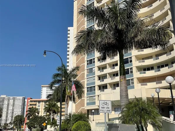 3180 S Ocean Dr APT 1503, Hallandale, FL 33009