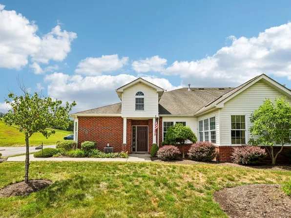 3103 Ambassador Ln, Valencia, PA 16059
