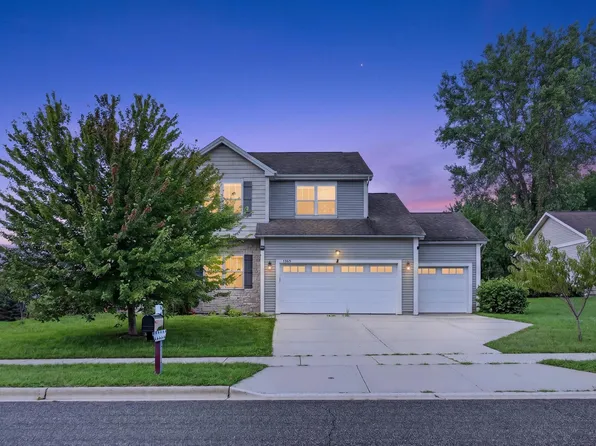 1369 Heritage Ln, Sun Prairie, WI 53590