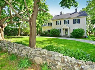 140 Greene Ln, Middletown, RI 02842