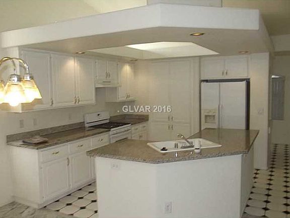 4th image of 8709 Autumn Valley Ave