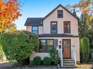 70 Prospect Ave, Cresskill, NJ 07626