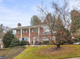 2940 Broxton Ln, York, PA 17402