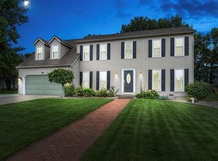 11625 Sharpe Bridge Ct, Granger, IN 46530