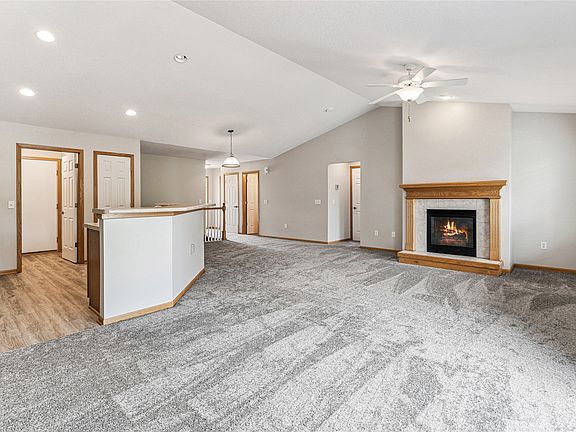 5th image of 6023 NW 49th St