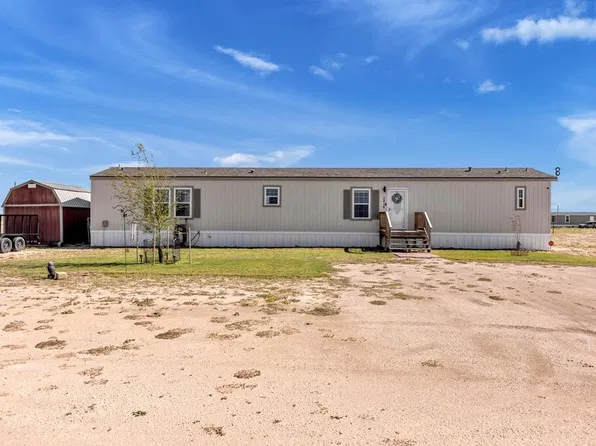 2438 Breeze Ave, Stanton, TX 79782