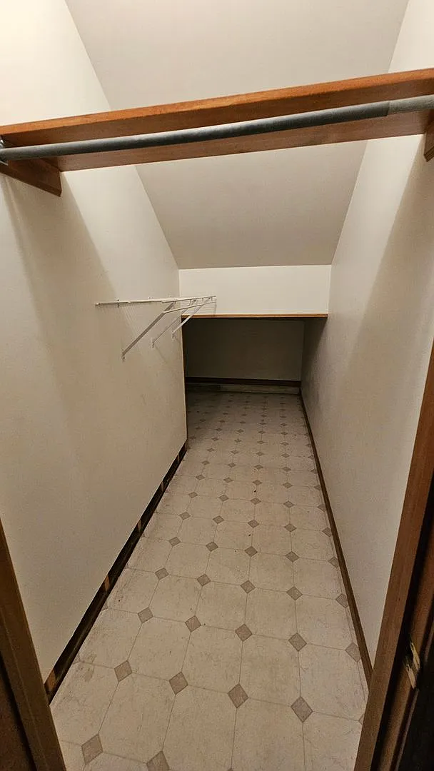 1611 Spring Village Ln — Photo 3