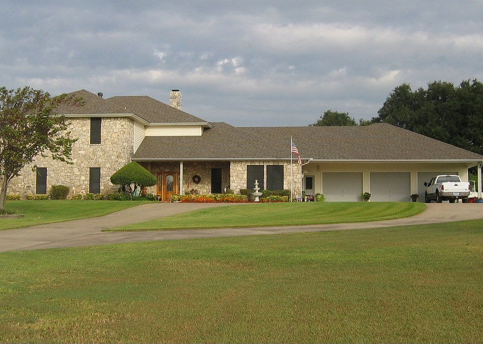 3.97 acres   4/3.1/3