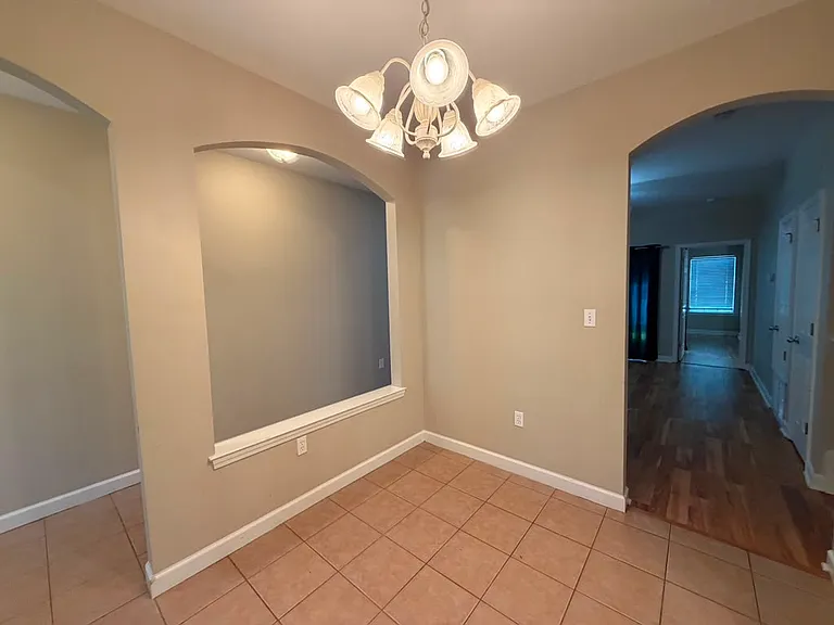 22 Trevor Dr — Photo 4