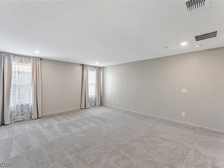 8448 Vulturo Ave — Photo 19